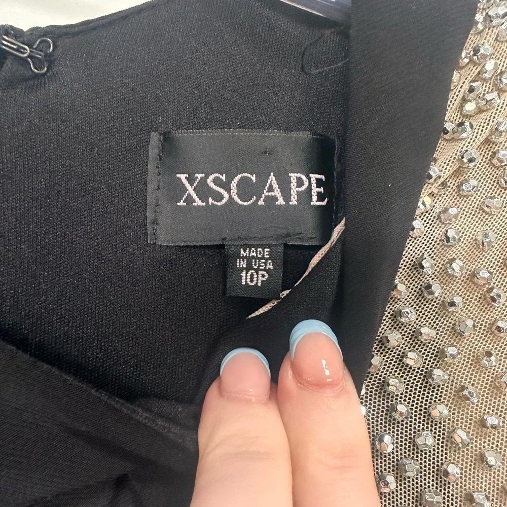 XSCAPE Beaded Colorblock Gown - Picture 7 of 15